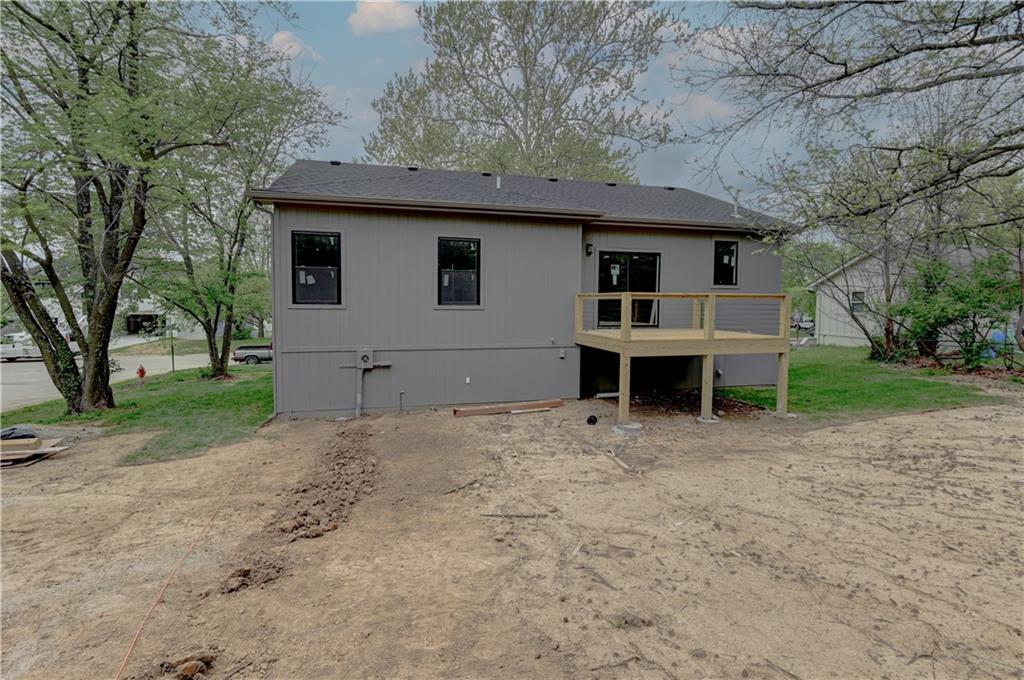 631 N 62nd St, Kansas City, KS 66102