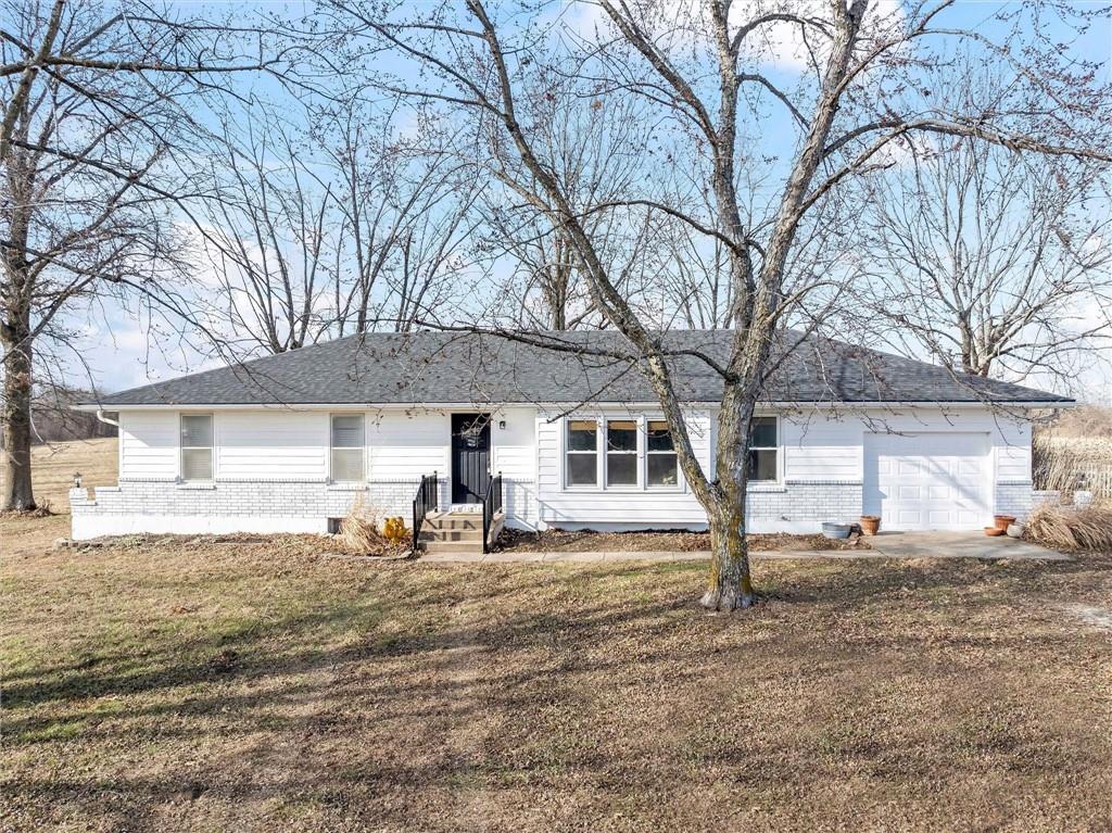 29002 E State Route B Hw, Archie, MO 64725