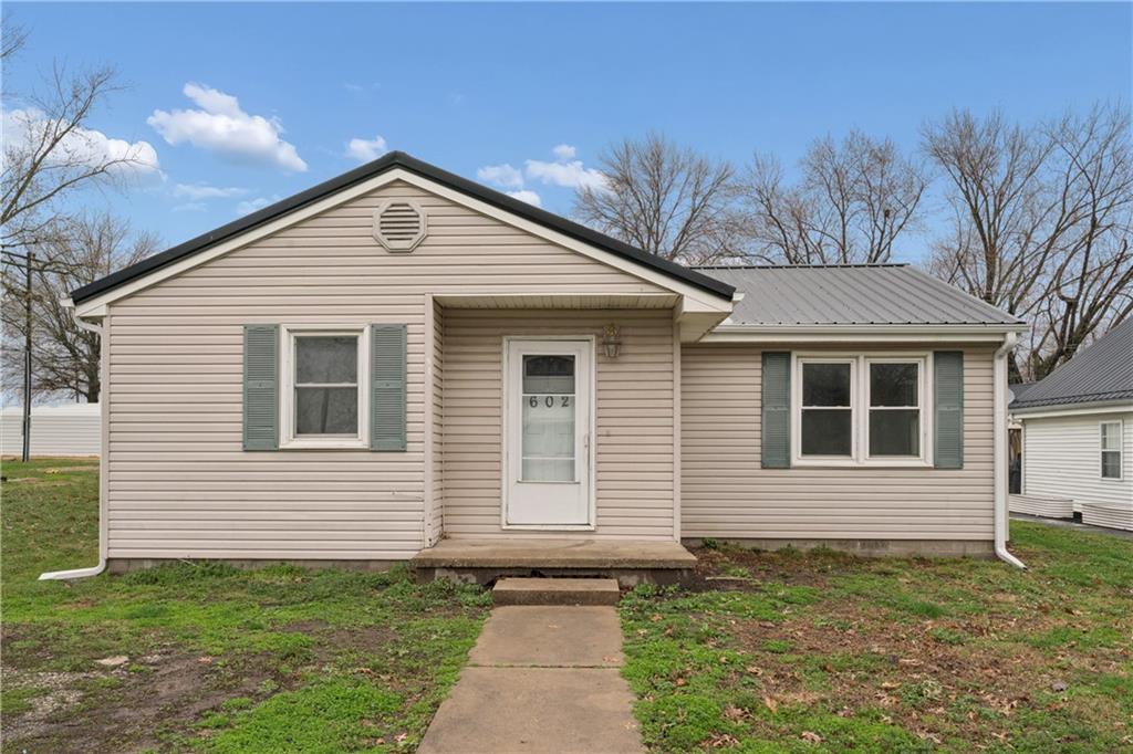 602 SW 7th Ter, Concordia, MO 64020