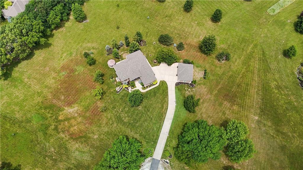 17100 Penn Ct, Loch Lloyd, MO 64012