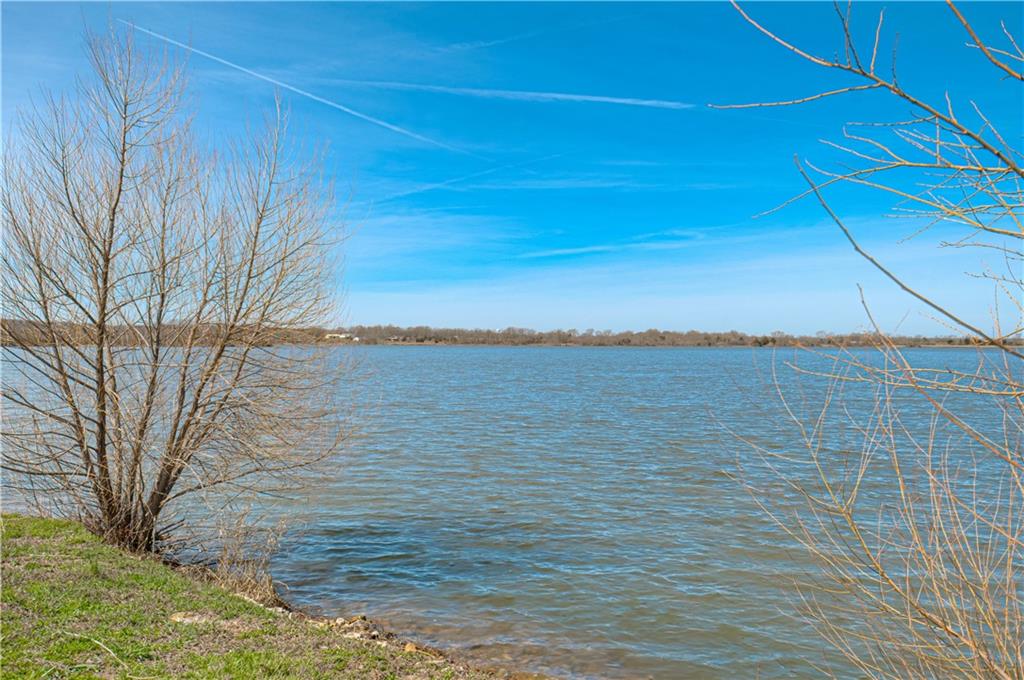 139 SW 1521st Rd, Kingsville, MO 64061