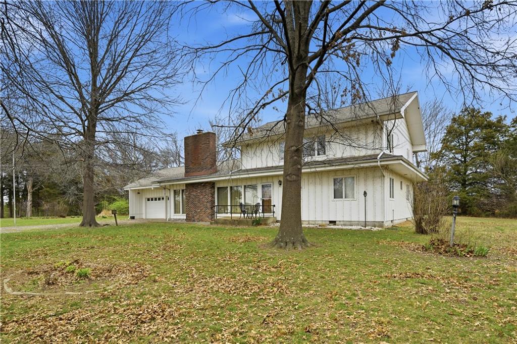 1074 S 240th St, Pittsburg, KS 66762