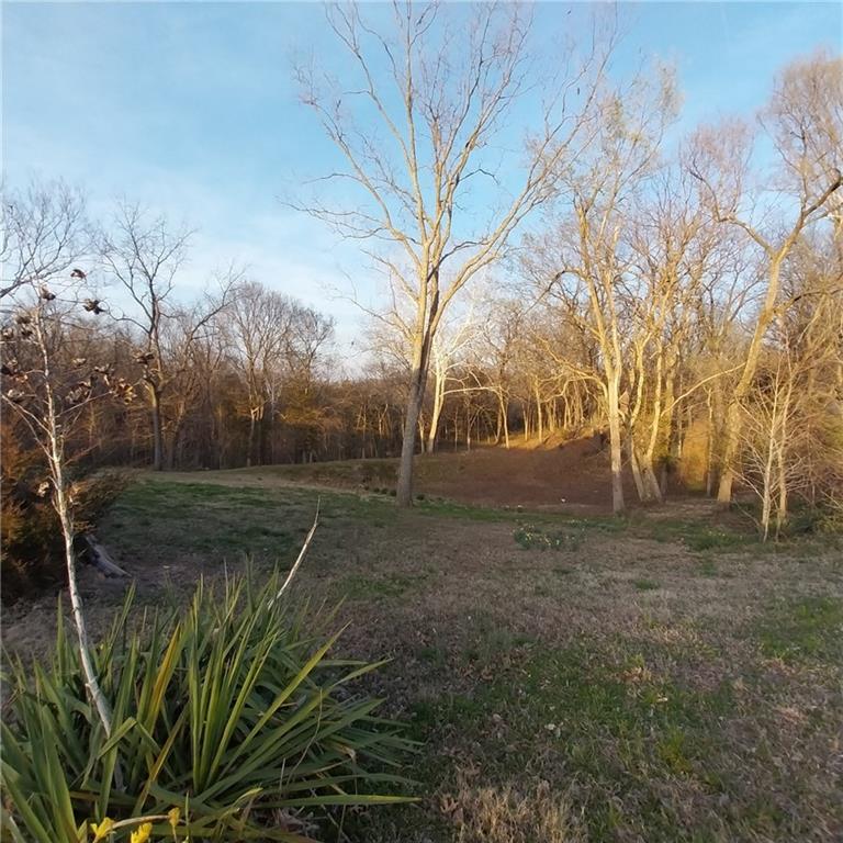 715 Ww Hw, Osceola, MO 64776