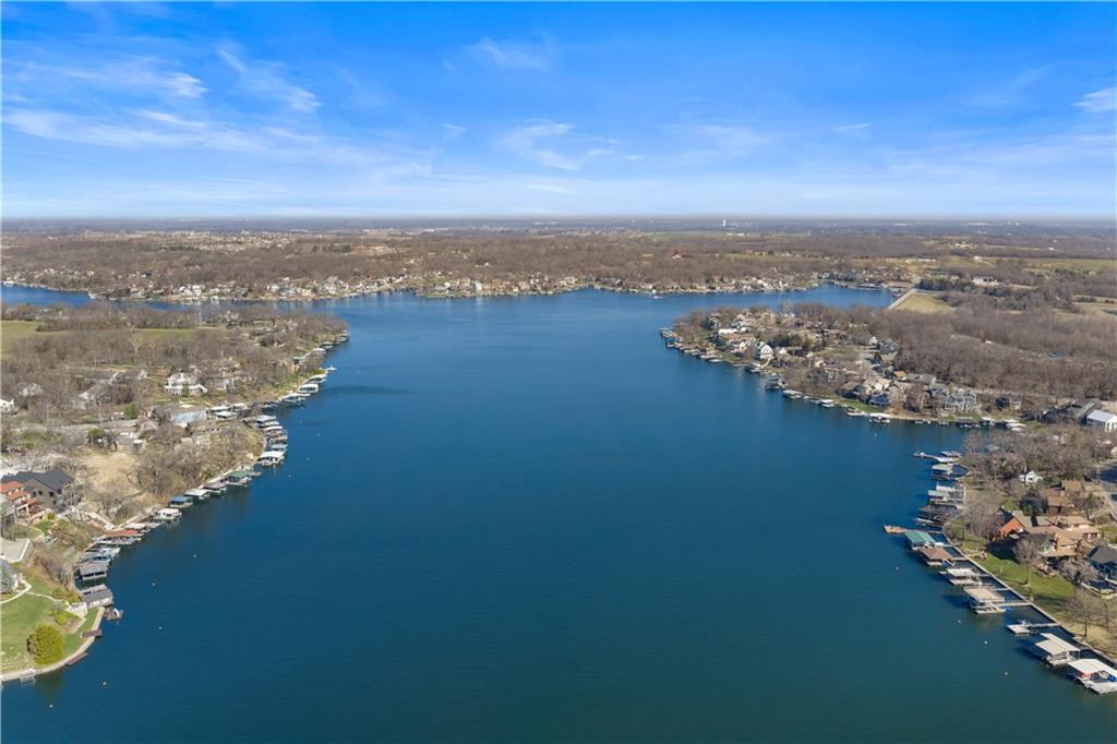 57 Y St, Lake Lotawana, MO 64086
