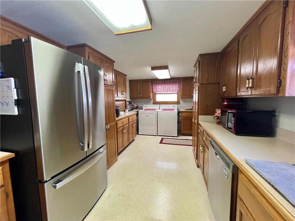 403 8th St, Rushville, MO 64484