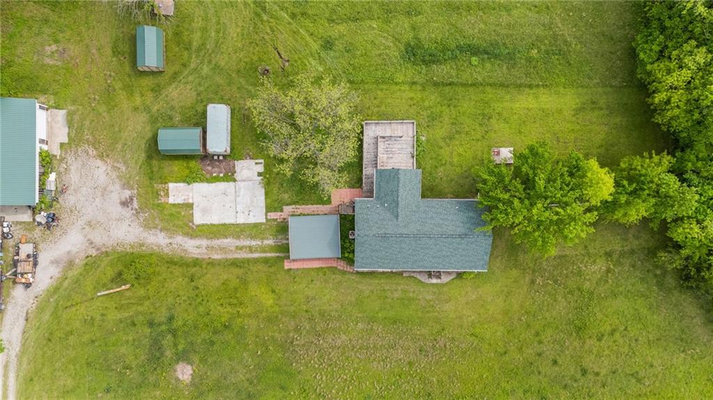 1350 Osborne Rd, Pomona, KS 66076