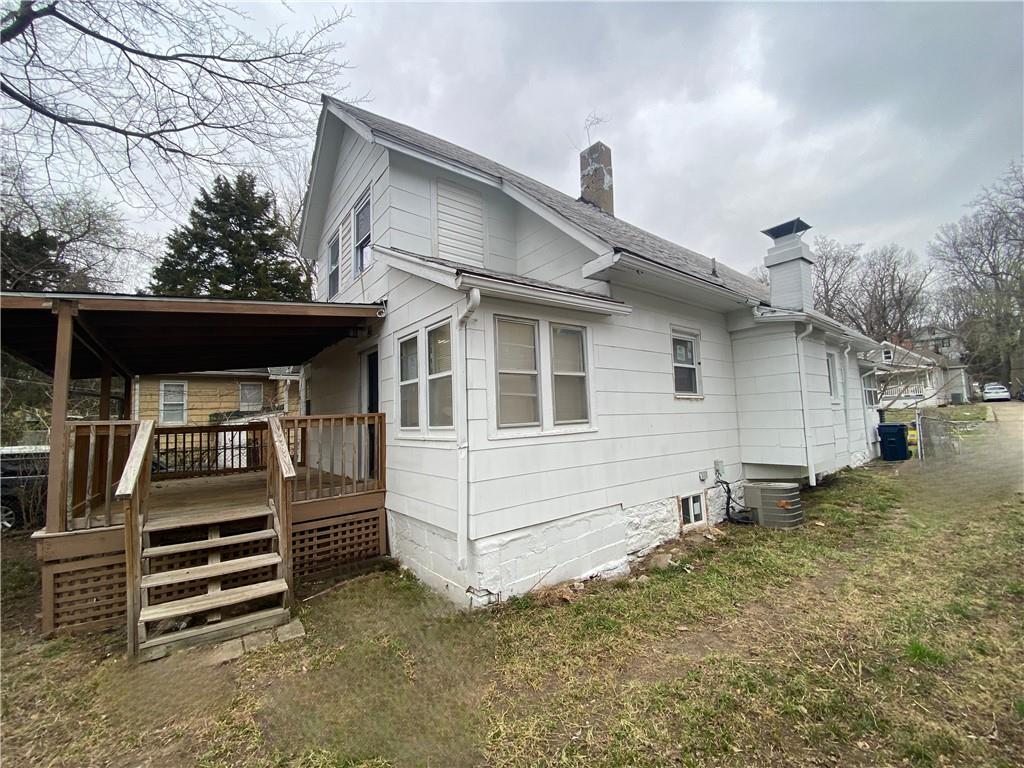 4210 Park Ave, Kansas City, MO 64130