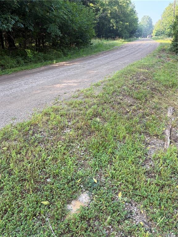 33 - 37 Sugar Lake Cv, Mound City, KS 66056