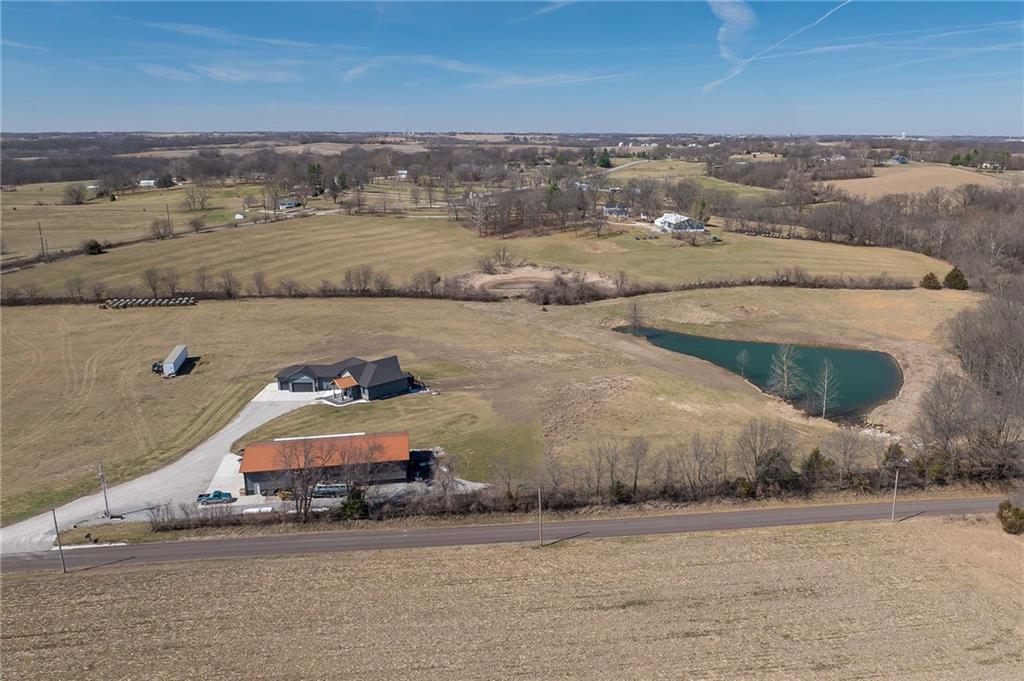 7300 80th Rd, St Joseph, MO 64507