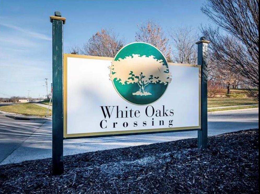 1300 NE Sequoia Ct, Oak Grove, MO 64075