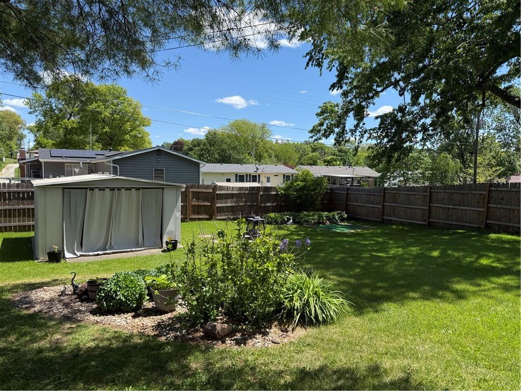 117 S Grand Ave, Maryville, MO 64468