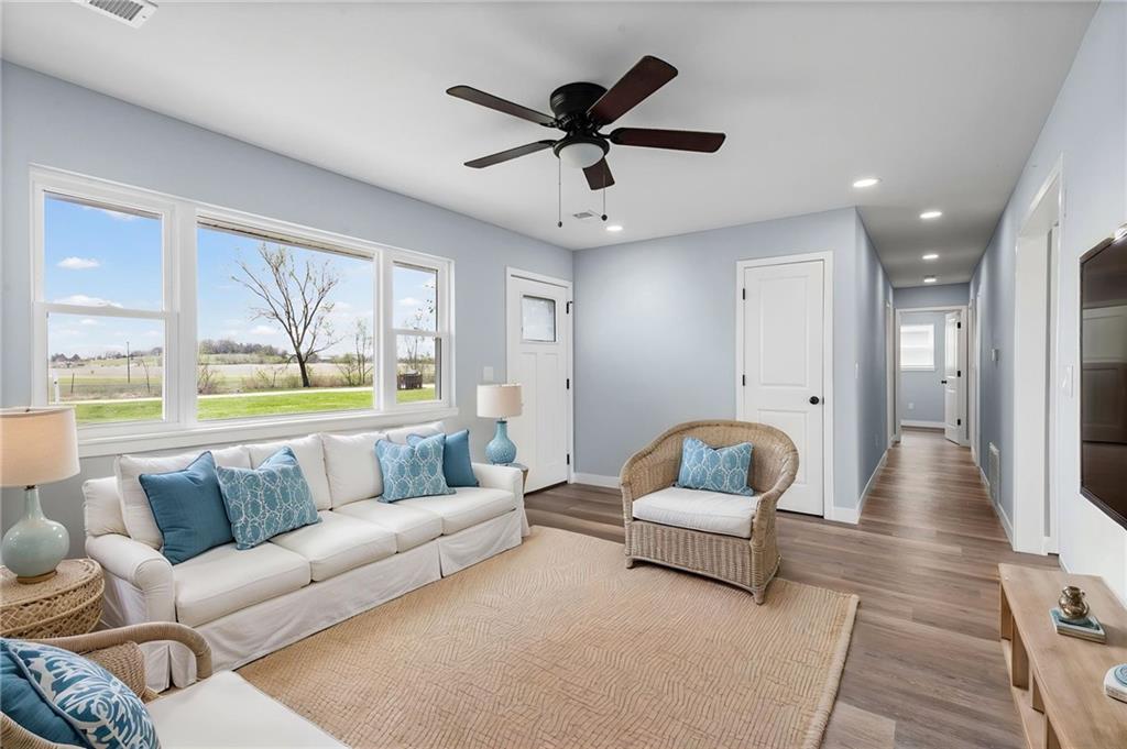 208 SW 1671st Rd, Kingsville, MO 64061