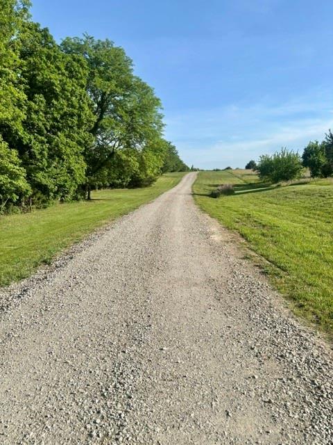 13271 23rd St, Perry, KS 66073