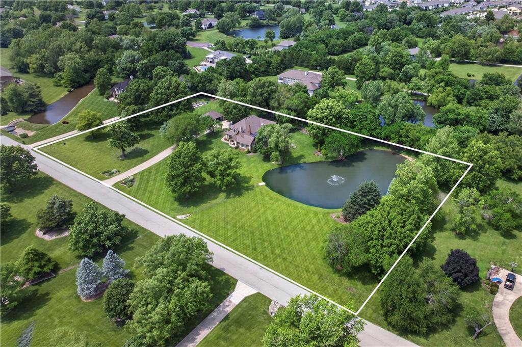 11000 W 177th Ter, Overland Park, KS 66221