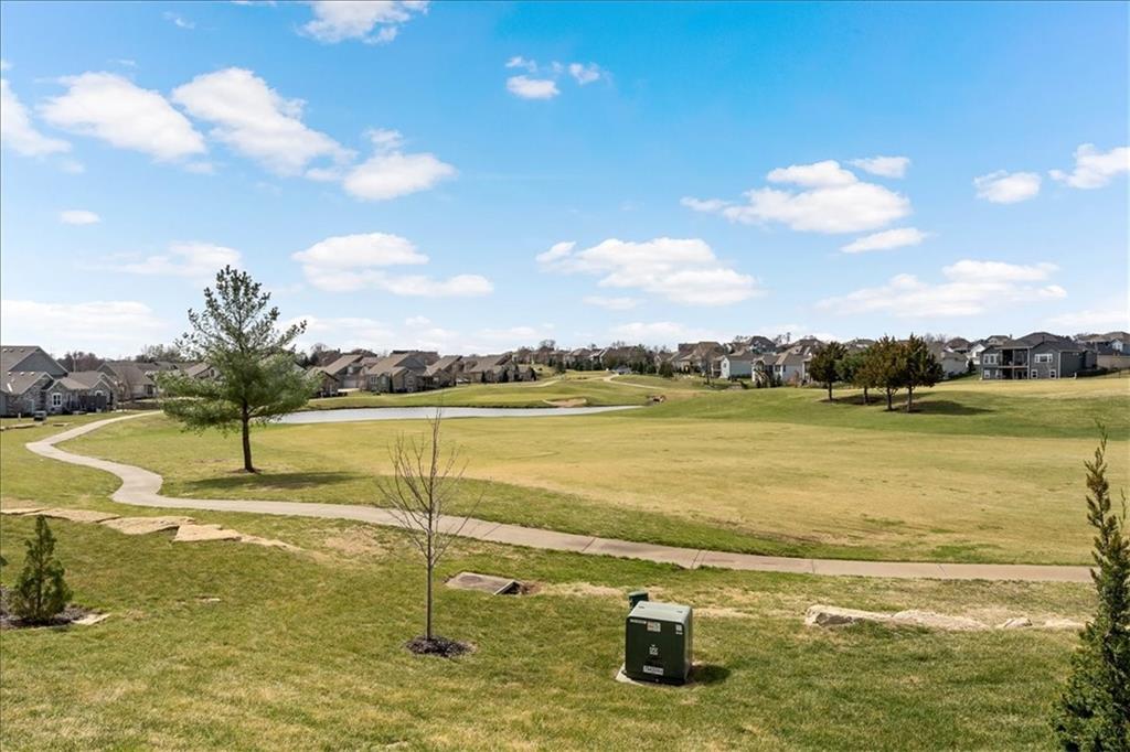 6474 Barth Rd, Shawnee, KS 66226