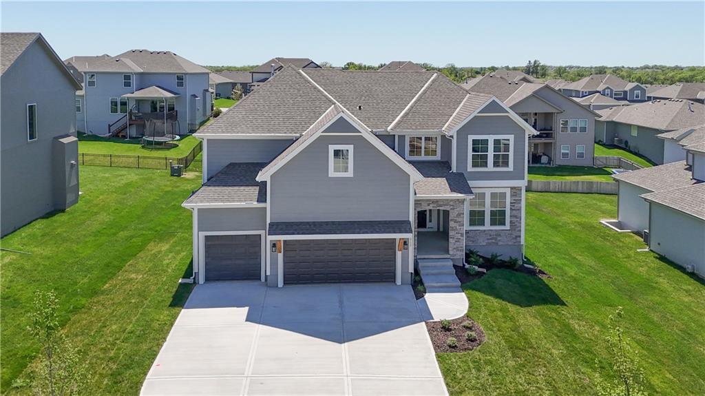 2717 W Park St, Olathe, KS 66061