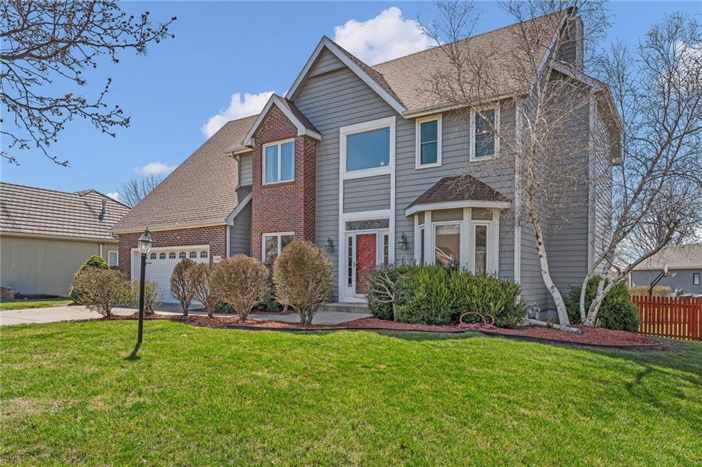 2009 Carmel Dr, Lawrence, KS 66047