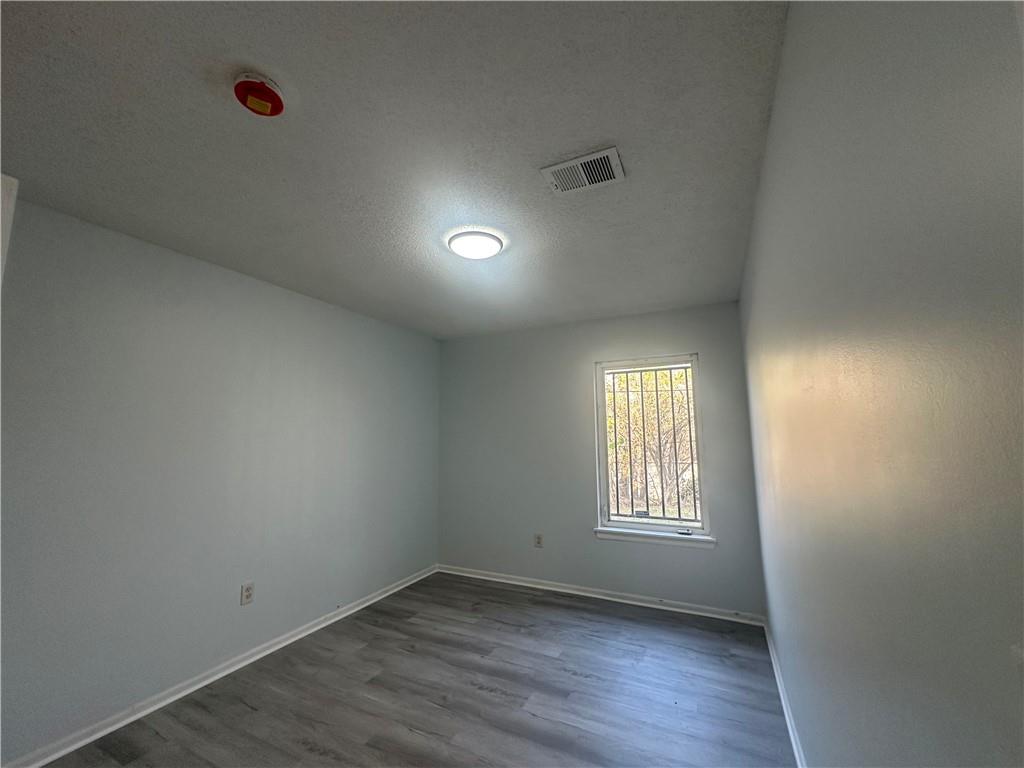 3805 Garfield Ave, Kansas City, MO 64109
