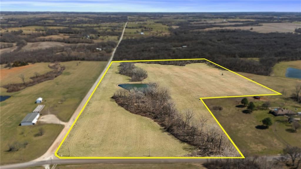 9881 NW 356th Rd, Stewartsville, MO 64490