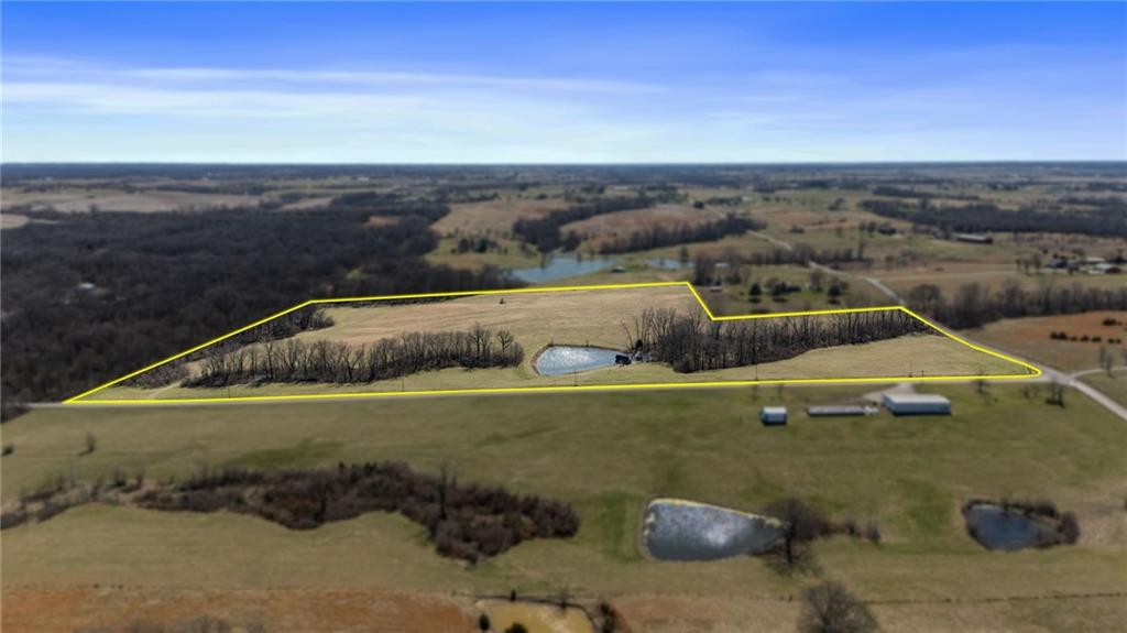 9881 NW 356th Rd, Stewartsville, MO 64490
