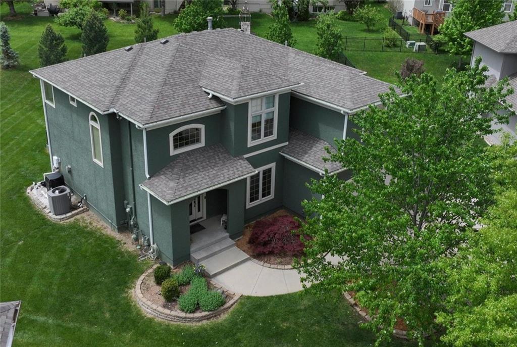 15534 Shawnee Dr, Overland Park, KS 66223