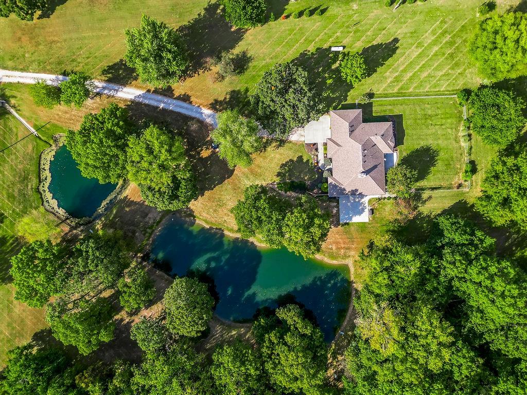20260 178th St, Tonganoxie, KS 66086