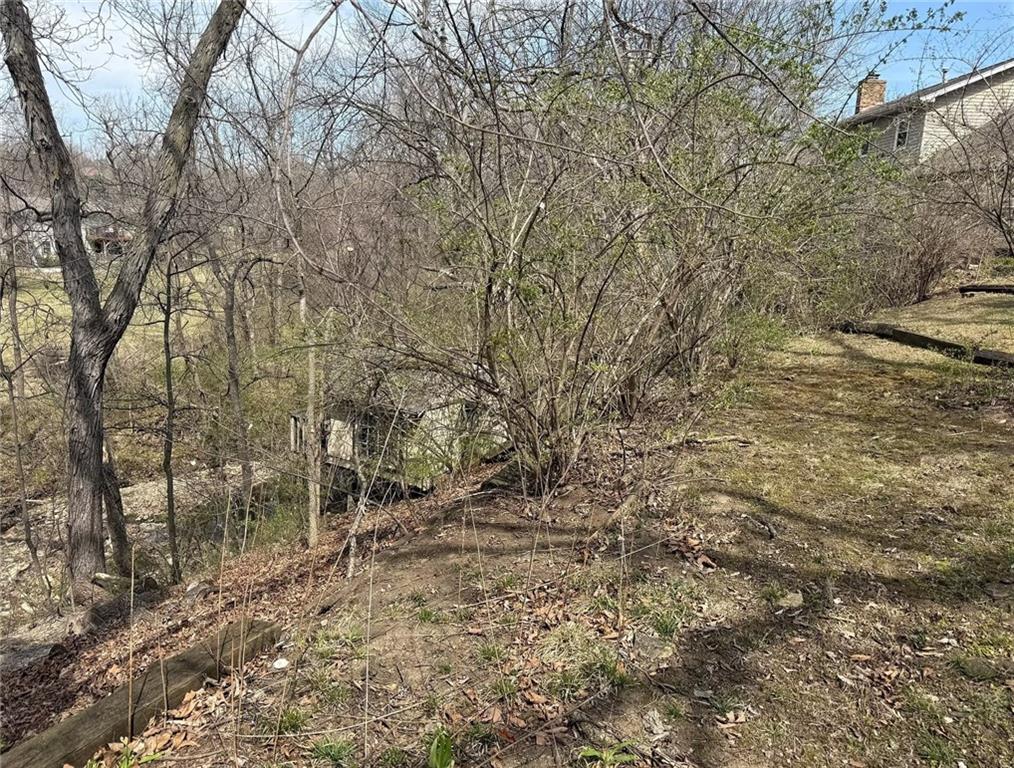 6926 Albervan St, Shawnee, KS 66216