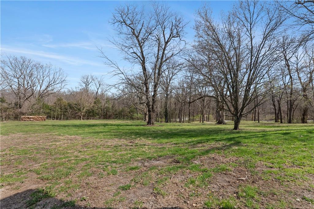 33604 E Stringtown Rd, Greenwood, MO 64034