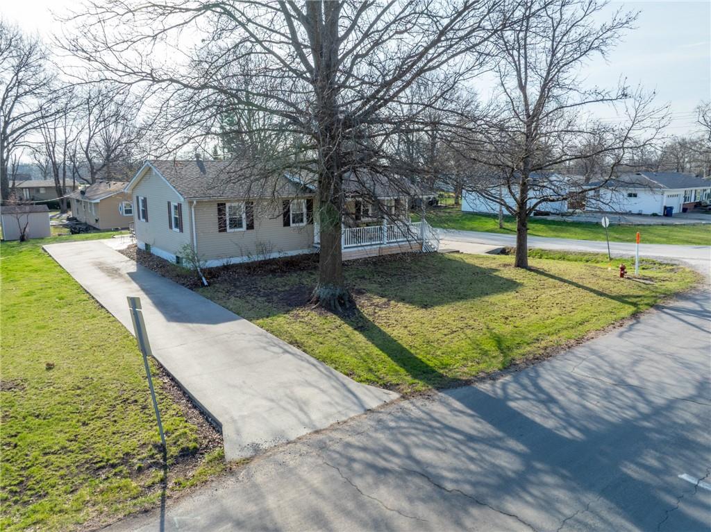 509 S Olive St, Gallatin, MO 64640
