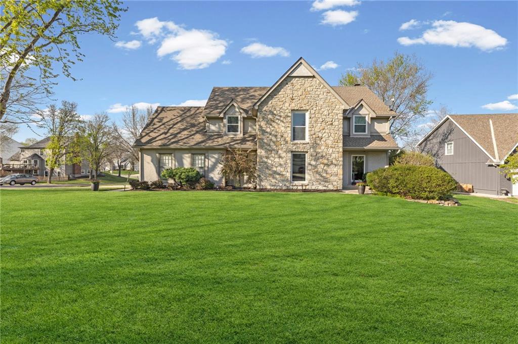 11505 Lowell Ave, Overland Park, KS 66210