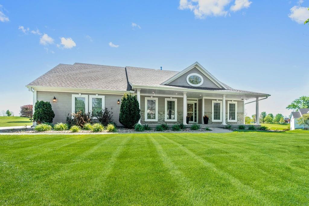 14909 Orval Ln, Liberty, MO 64068