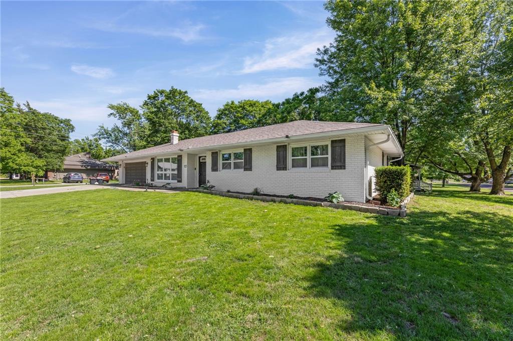 123 W Douglas St, Iola, KS 66749