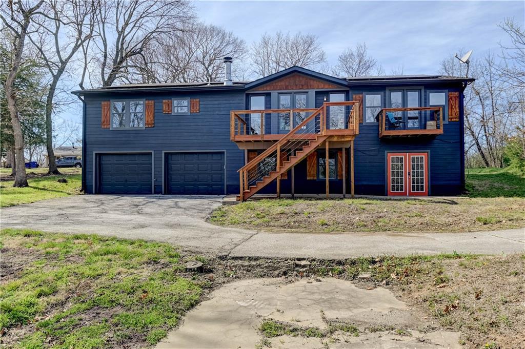 110 C St, Lake Lotawana, MO 64086