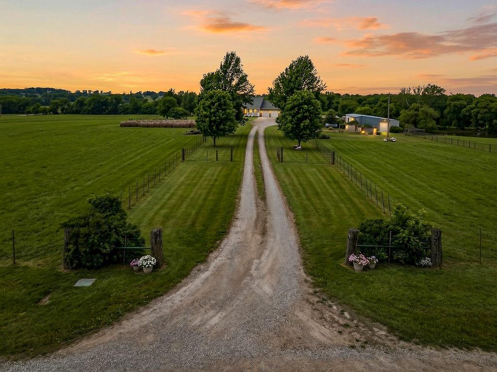 862 SW 1651 Rd, Holden, MO 64040