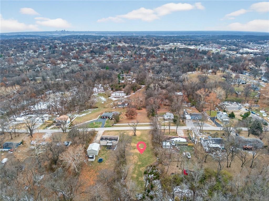4924 NW Linden Rd, Kansas City, MO 64151