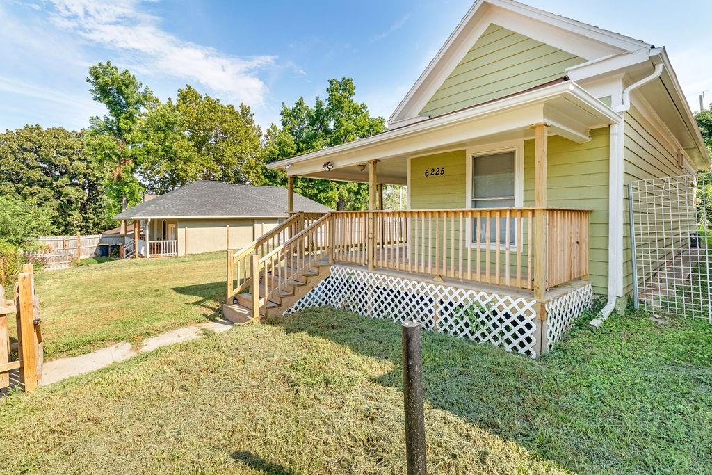 6225 E 10th And 6227 St, Kansas City, MO 64126