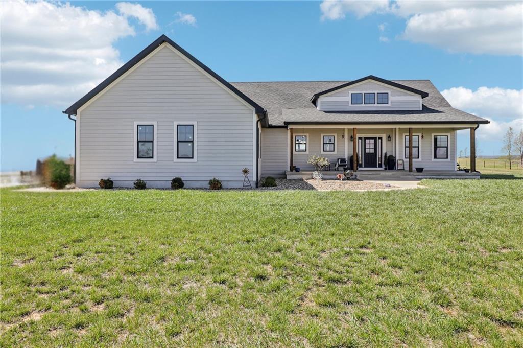 12103 230th St, Linwood, KS 66052