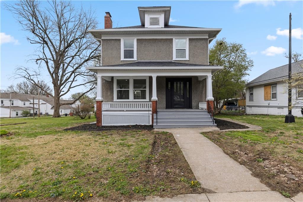 1707 Franklin Ave, Lexington, MO 64067