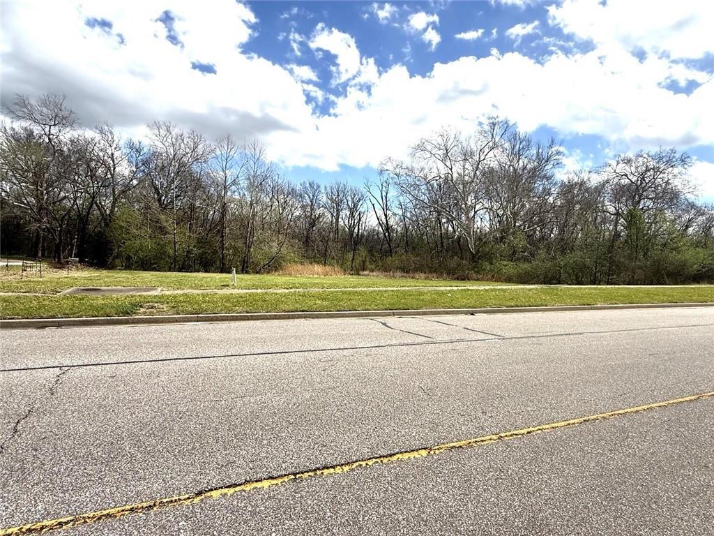 10511 Raytown Rd, Kansas City, MO 64134