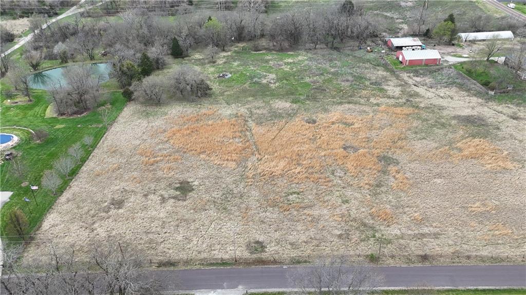 3518 S Old Pink Hill Rd, Oak Grove, MO 64075