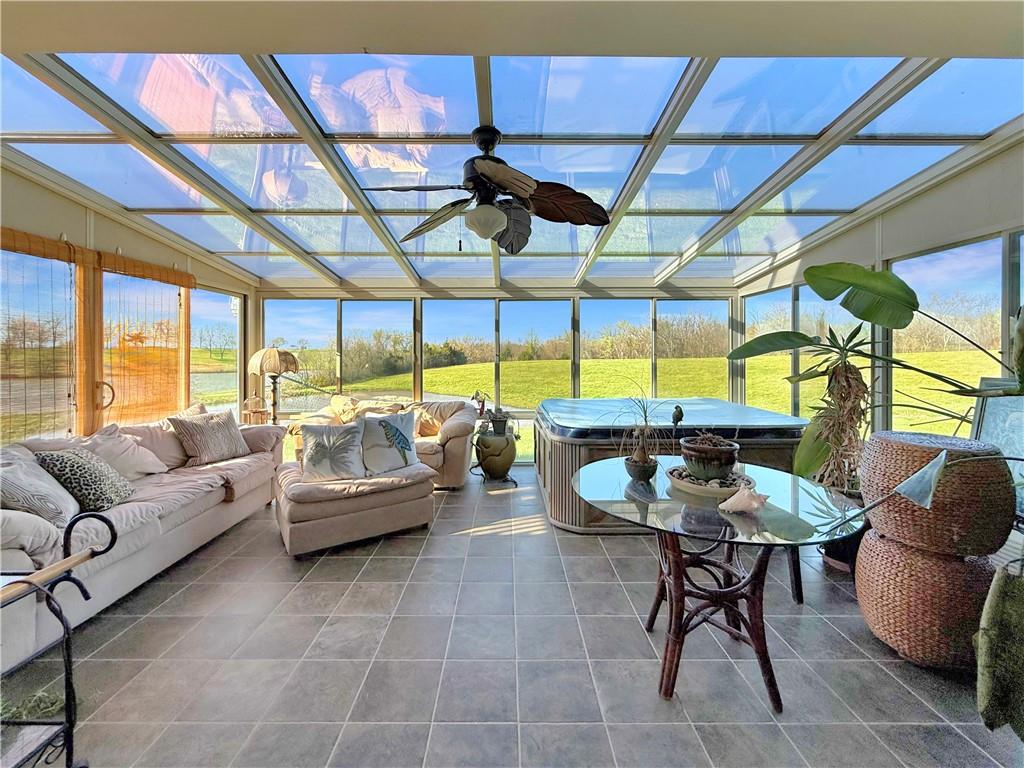 10921 City Lake Dr, Higginsville, MO 64037