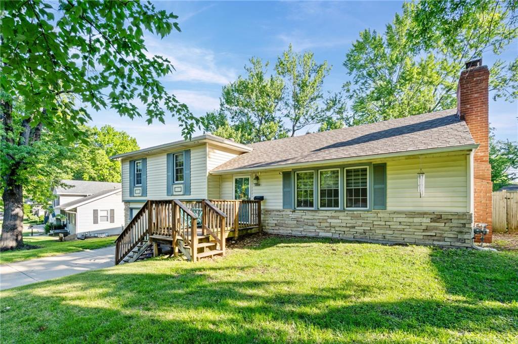 10602 E 79th Ter, Raytown, MO 64138