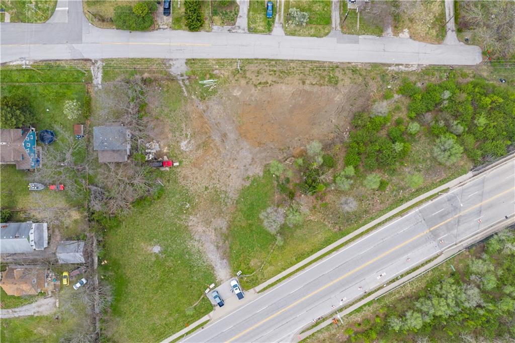 9827 E Independence Ave, Independence, MO 64053