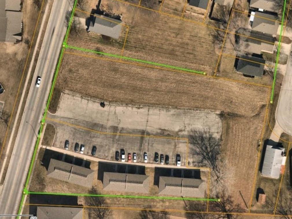 S Swope Dr, Independence, MO 64057