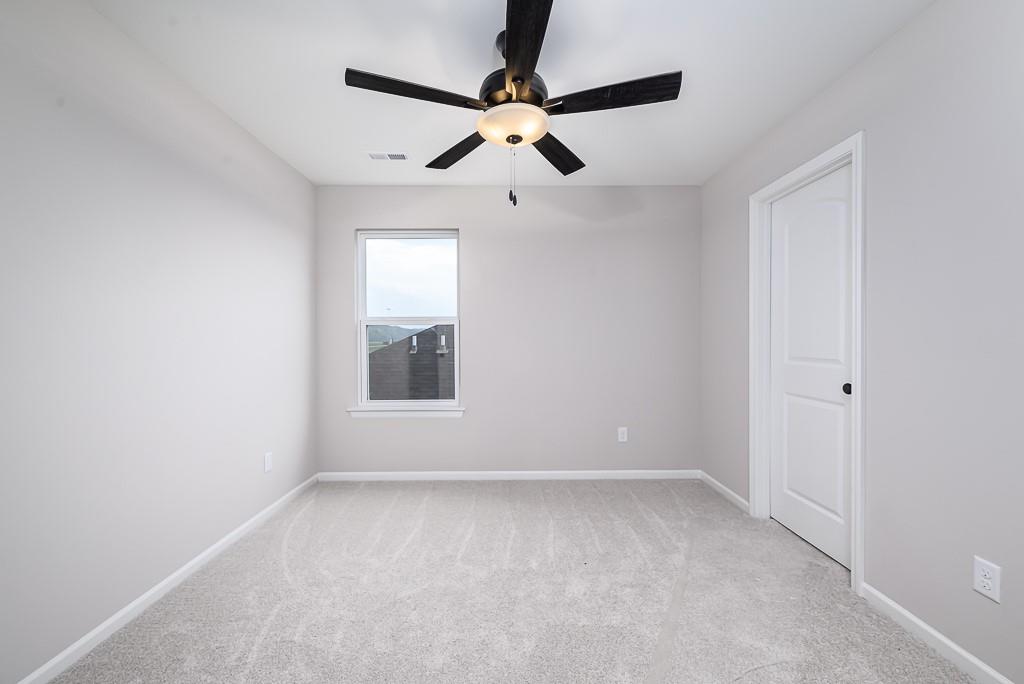 913 2nd St, Perry, KS 66073