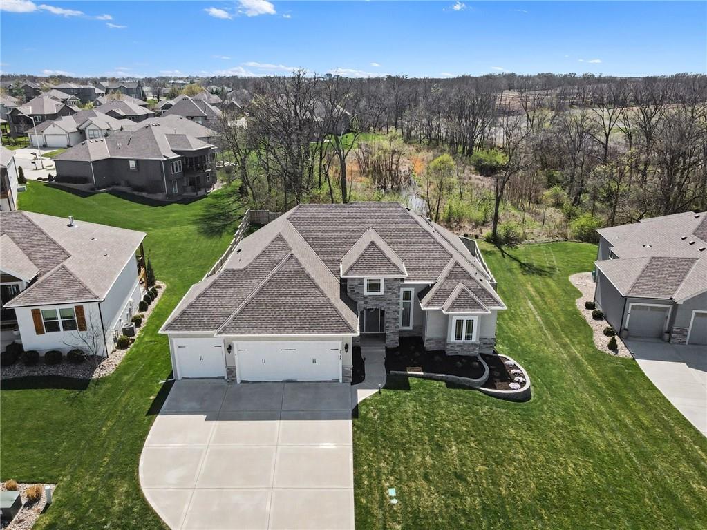 5513 NW 111th Ct, Kansas City, MO 64154