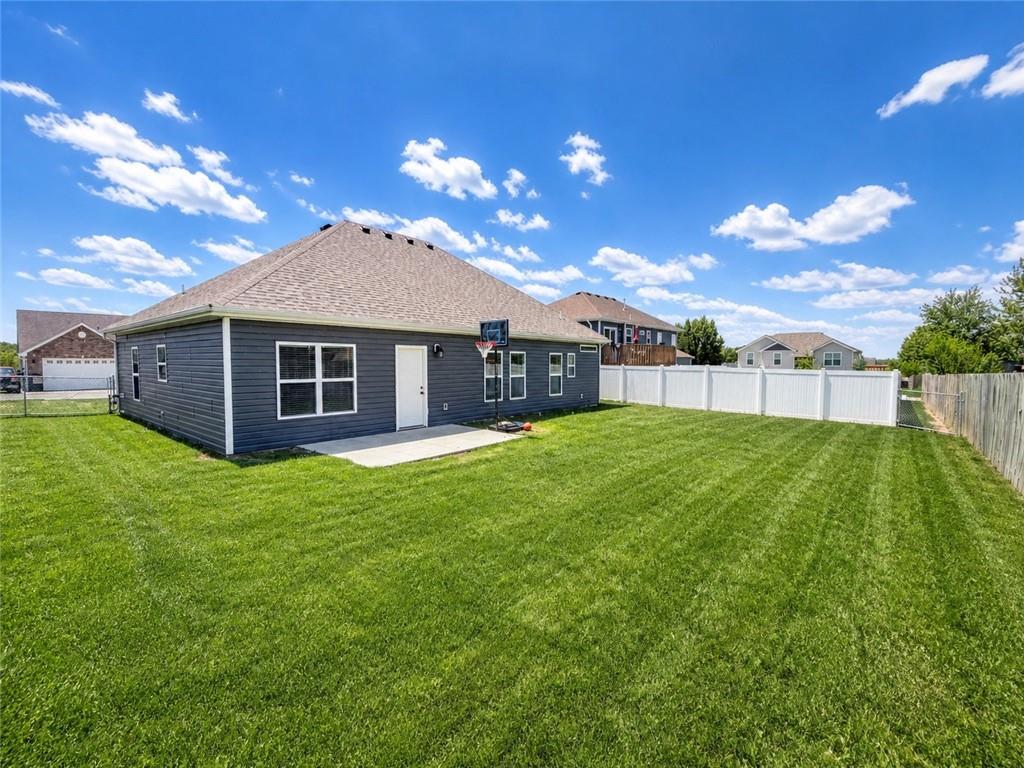 1700 W 6th Street Ter, Knob Noster, MO 65336