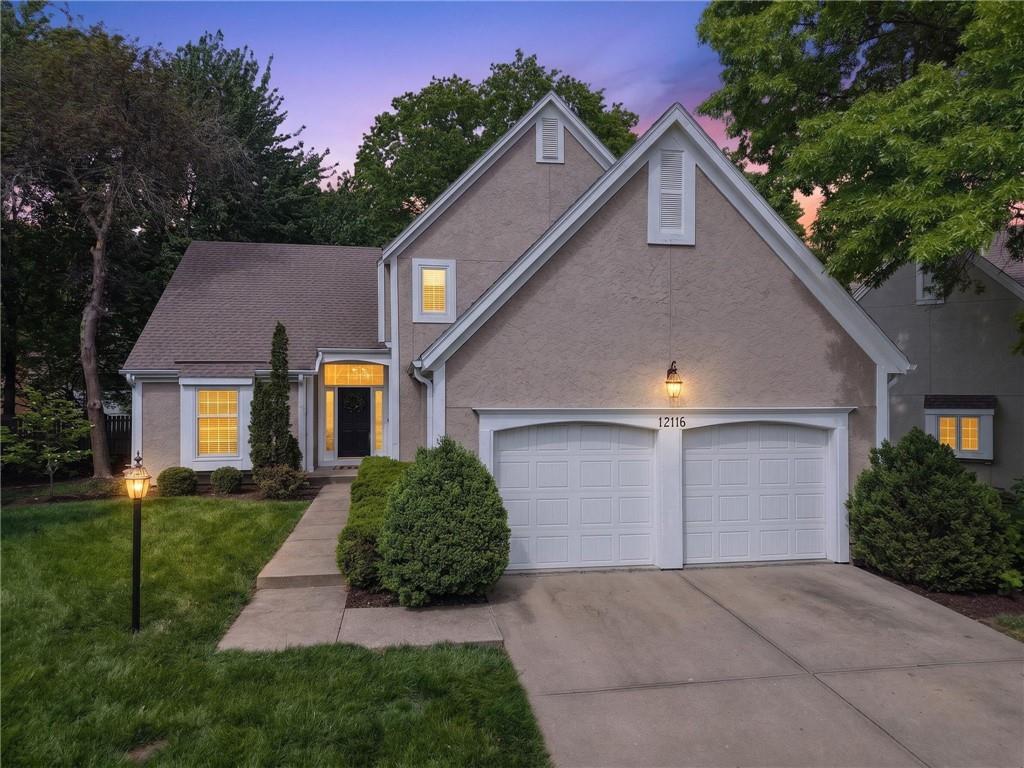 12116 Sagamore Rd, Leawood, KS 66209