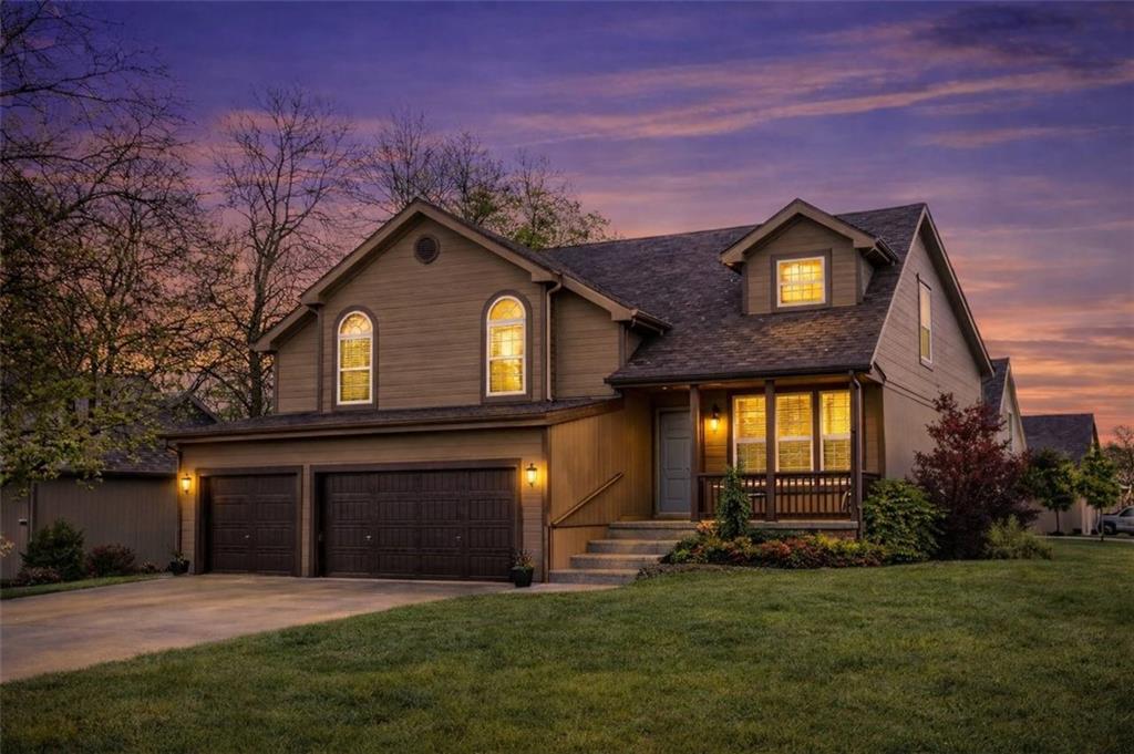 8801 N Kirkwood Ave, Kansas City, MO 64154