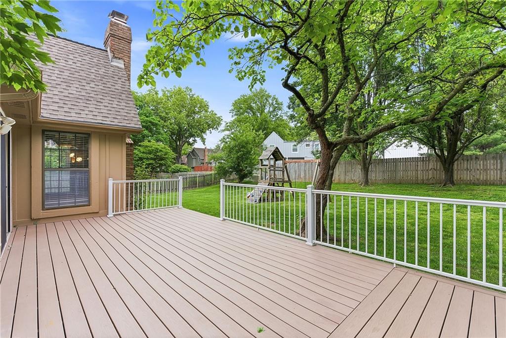7829 Caenen St, Lenexa, KS 66216